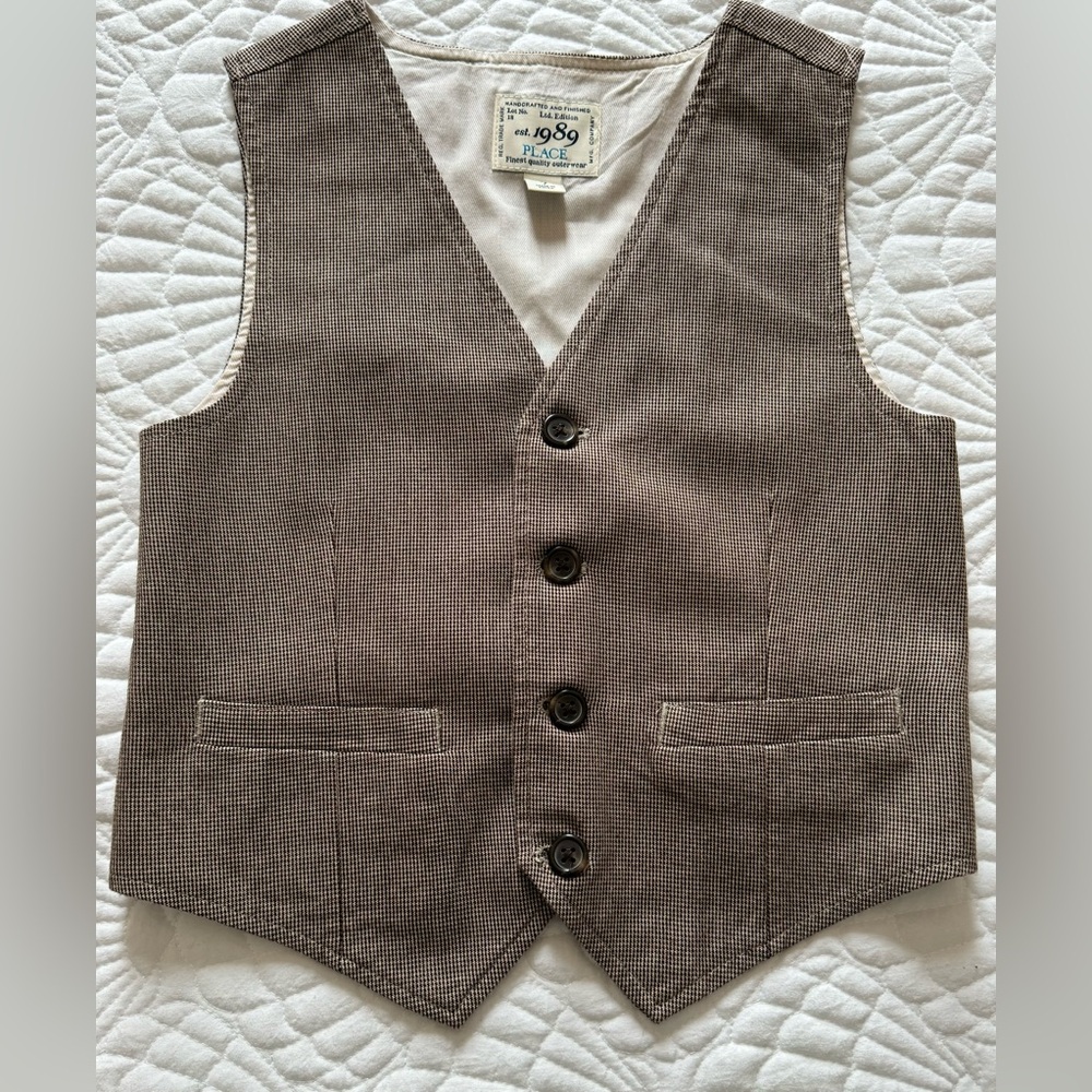 Children’s Place Vest- Kids Size 7